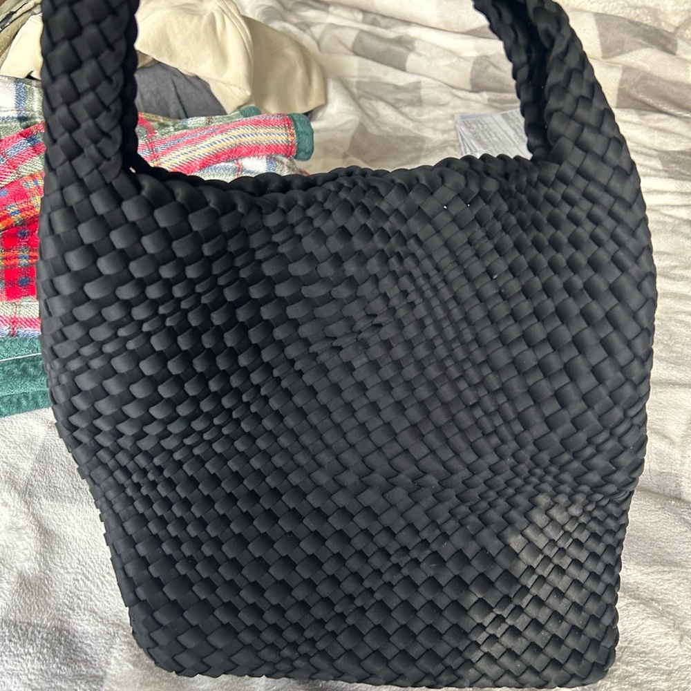 Woven purse